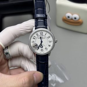 Exquisite Audemars Piguet Super Clone Watch | Premium Reproduction Timepiece 1137701108 - front view