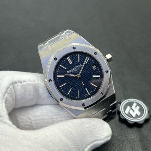 Audemars Piguet Royal Oak 15202 Super Clone Watch in Steel 999653030 - front view | Audemars Piguet