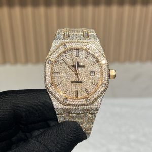 Audemars Piguet Royal Oak 15400 Super Clone with Stunning Pavé Dial 979850179