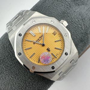 Audemars Piguet Royal Oak 15202 Super Clone & Luxury Replica Watch 1135008226 - side view