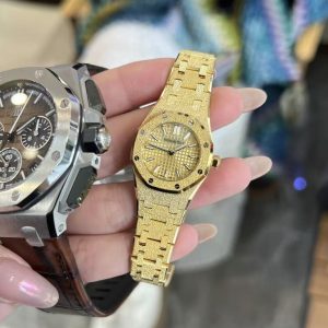 Audemars Piguet 23mm Super Clone Watch | Premium Quality Replica 1053114666 - side view