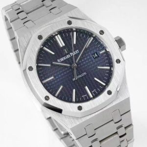 Audemars Piguet Royal Oak 15400 Premium Replica Watch & Super Clone 1103595923 - interior view | Audemars Piguet