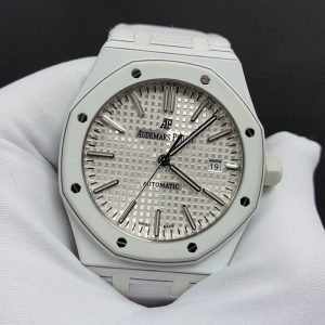 Audemars Piguet Royal Oak Super Clone Luxury Replica Watch 1127497715 - back view | Audemars Piguet