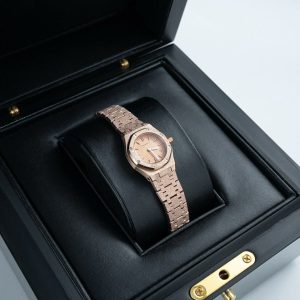 Audemars Piguet Royal Oak 18K Gold Super Clone Watch for Women 1134332218