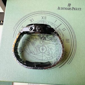 Audemars Piguet Royal Oak 1:1 Super Clone Watch | Premium Replica 1081966407
