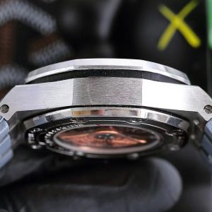 Audemars Piguet Royal Oak Offshore 45mm Super Clone Luxury Replica Watch 749968232 - close-up | Audemars Piguet