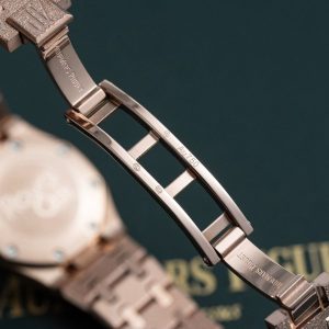 Audemars Piguet Royal Oak 18K Gold Super Clone Watch for Women 1134332218